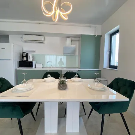 Aparthotelmamaianord 17 Stl Papaya Beach Năvodari